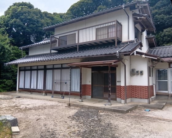 出雲市斐川町上直江、中古一戸建ての画像です