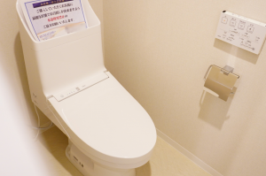 草加市弁天、マンションのトイレ画像です