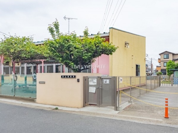 越谷市赤山町、新築一戸建ての幼稚園・保育園画像です