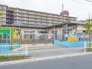 草加市金明町、新築一戸建ての幼稚園・保育園画像です