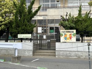 草加市八幡町、新築一戸建ての幼稚園・保育園画像です