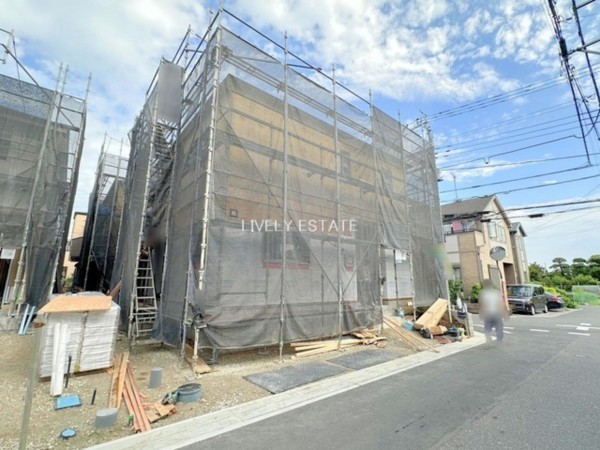 草加市八幡町、新築一戸建ての外観画像です