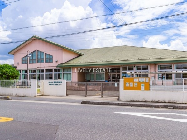 越谷市花田、新築一戸建ての幼稚園・保育園画像です