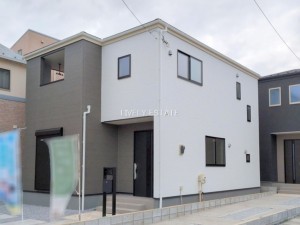 草加市遊馬町、新築一戸建ての外観画像です