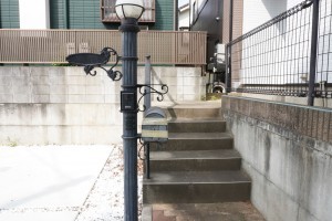 越谷市東越谷、中古一戸建ての玄関画像です