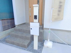 草加市旭町、新築一戸建ての画像です