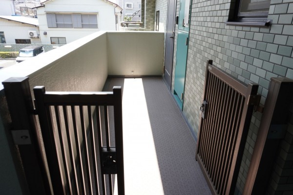 越谷市蒲生南町、マンションの画像です