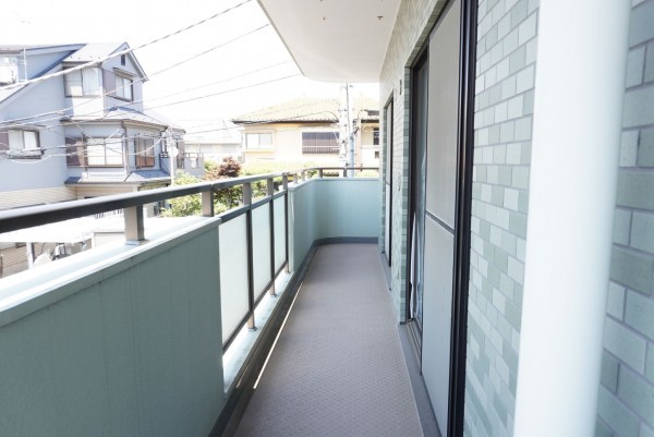 越谷市蒲生南町、マンションの画像です