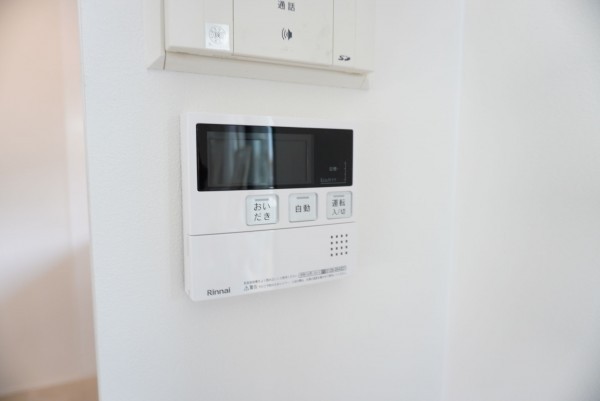 越谷市蒲生南町、マンションの画像です