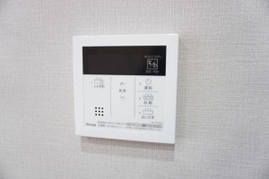 草加市栄町、マンションのキッチン画像です