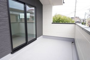 越谷市大字大竹、新築一戸建てのバルコニー画像です
