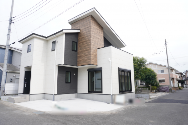 越谷市大字大竹、新築一戸建ての外観画像です