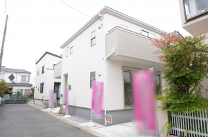 越谷市大沢、新築一戸建ての外観画像です