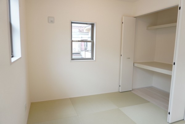 越谷市大沢、新築一戸建ての内装画像です