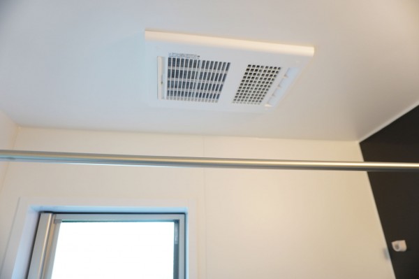 越谷市大字上間久里、新築一戸建ての風呂画像です