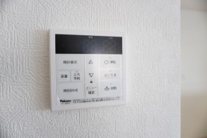 草加市長栄、新築一戸建てのキッチン画像です