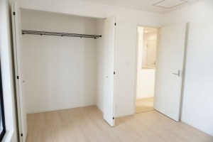 草加市長栄、新築一戸建ての寝室画像です