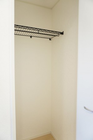 草加市長栄、新築一戸建ての収納画像です