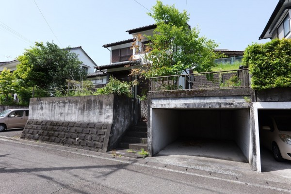 宮崎市郡司分、中古一戸建ての外観画像です
