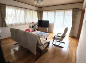 宮崎市月見ケ丘、中古一戸建ての画像です