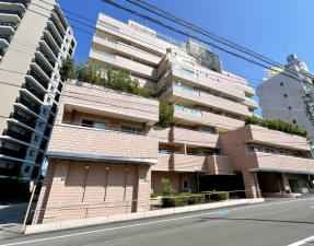 宮崎市淀川、マンションの画像です