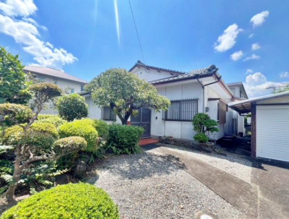 宮崎市月見ケ丘、中古一戸建ての画像です