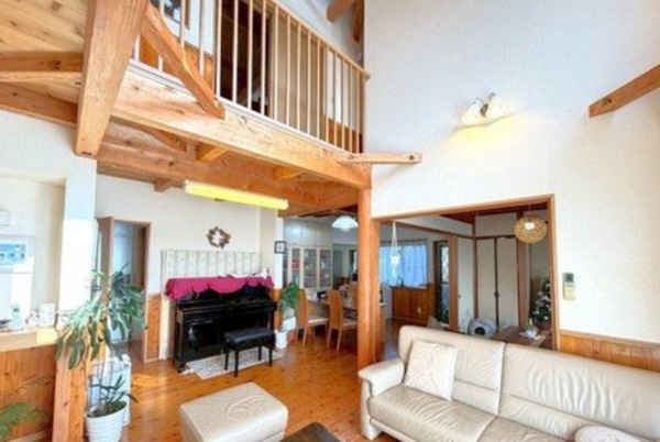 宮崎市月見ケ丘、中古一戸建ての画像です