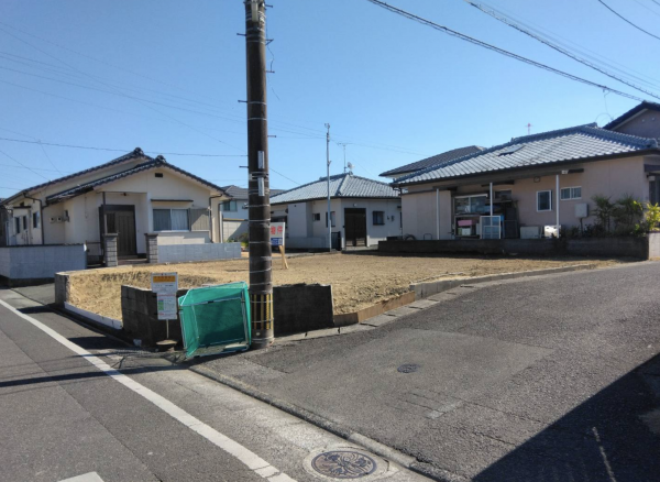 宮崎市花ケ島町、中古一戸建ての画像です