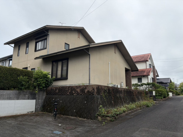 宮崎市花山手東、中古一戸建ての画像です