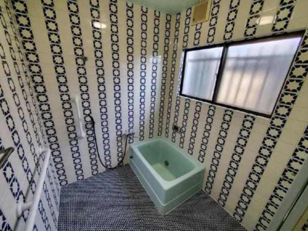 宮崎市月見ケ丘、中古一戸建ての画像です