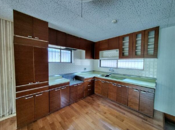 宮崎市月見ケ丘、中古一戸建ての画像です