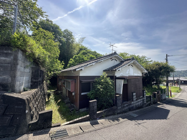 国富町、中古一戸建ての外観画像です