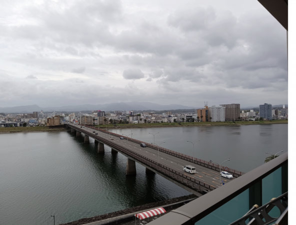 宮崎市松山、マンションの画像です