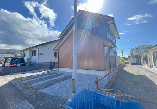 宮崎市田野町あけぼの、中古一戸建ての画像です