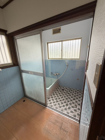 宮崎市佐土原町西上那珂、中古一戸建ての画像です