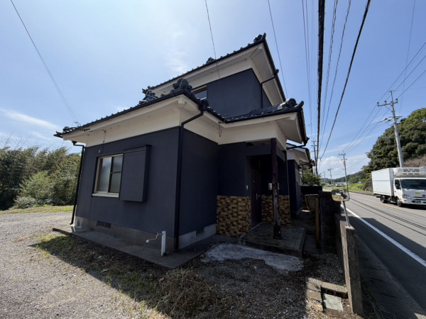 宮崎市佐土原町西上那珂、中古一戸建ての画像です