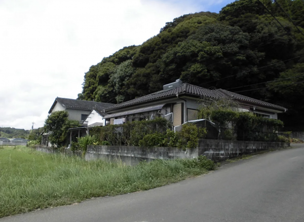 宮崎市佐土原町東上那珂、中古一戸建ての画像です