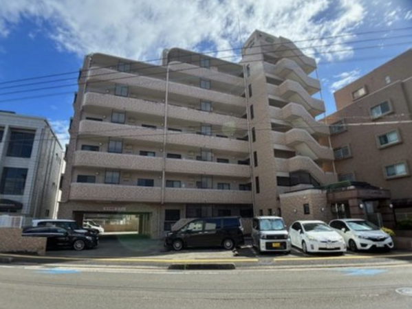 宮崎市清水、マンションの画像です