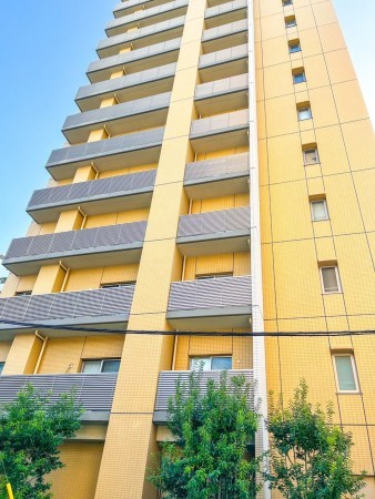 大阪市鶴見区諸口、マンションの画像です