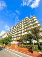 大阪市鶴見区放出東、マンションの画像です