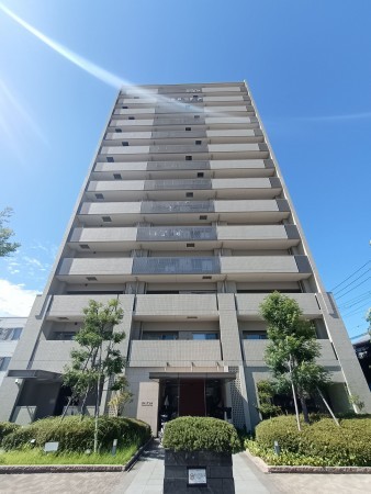 大阪市鶴見区緑、マンションの画像です