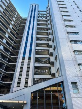 大阪市鶴見区諸口、マンションの画像です