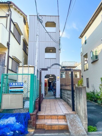 大阪市鶴見区放出東、マンションの画像です