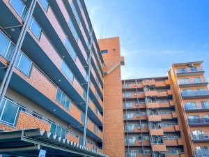 大阪市鶴見区鶴見、マンションの画像です