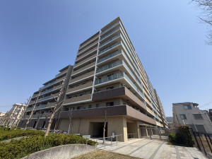 大東市谷川、マンションの画像です