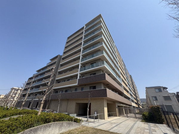 大東市谷川、マンションの画像です
