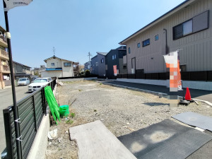 大東市諸福、土地の画像です