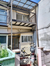 大東市西楠の里町、中古一戸建ての画像です