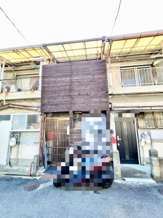 大東市西楠の里町、中古一戸建ての画像です