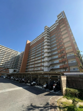 大東市氷野、マンションの画像です